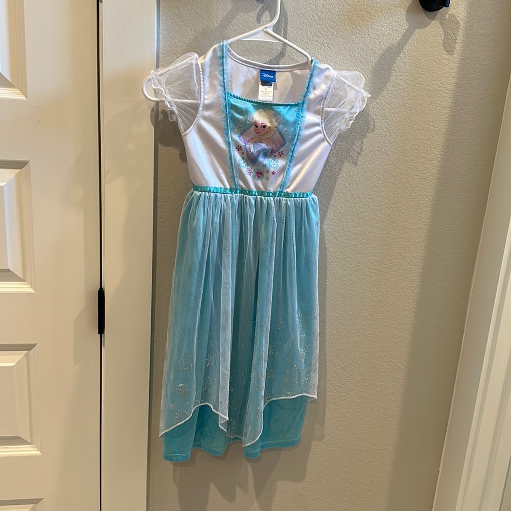 EUC Disney Frozen Girls Elsa Princess Nightgown Pajama Dress Up Size S Girls PJ